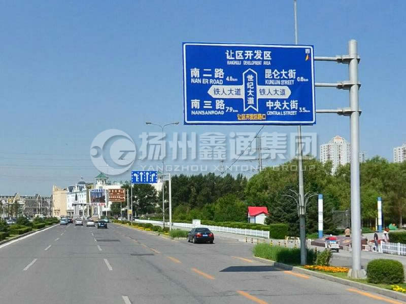 BZG-004，交通標(biāo)志桿，鍍鋅交通標(biāo)志桿