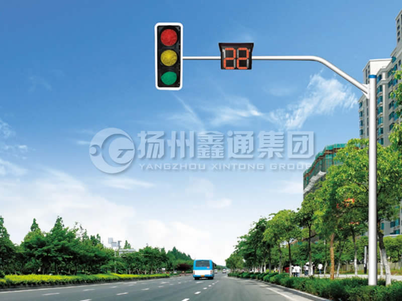XHDG-010，彎臂信號(hào)燈桿，臨沂信號(hào)燈桿