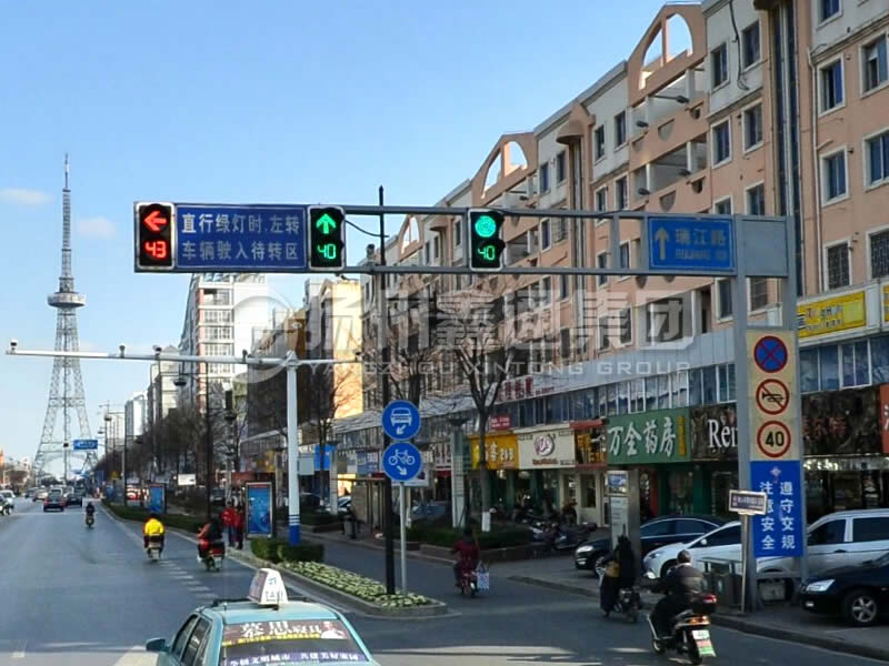 XHDG-022，框架信號燈桿