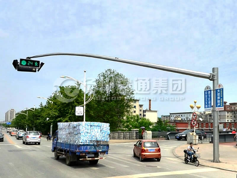 XHDG-048，吊籠式信號(hào)燈桿，吉林信號(hào)燈桿